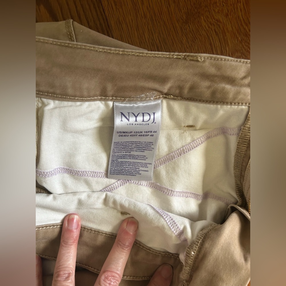 NYDJ Straight Leg Jeans in Beige Khaki - Picture 5 of 7